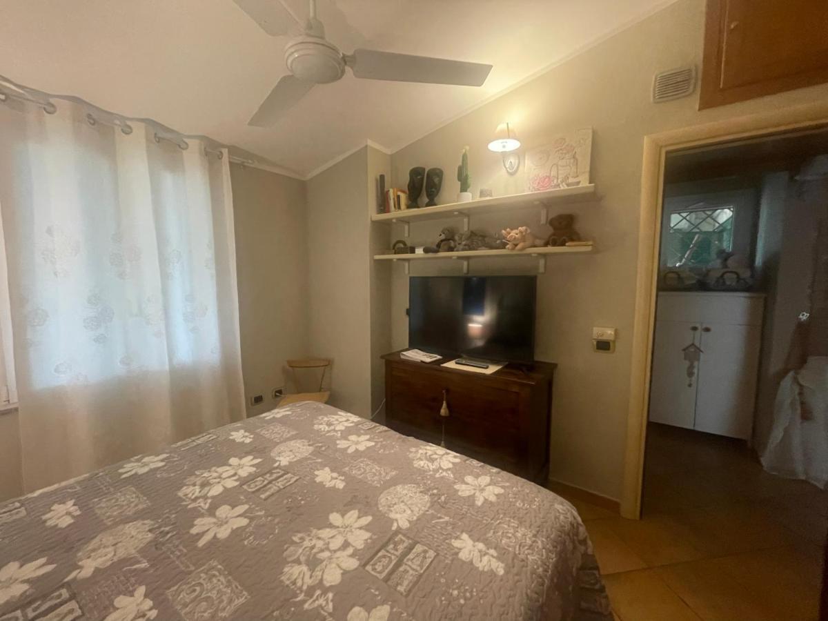 Casa Vacanze SantʼAntìoco מראה חיצוני תמונה
