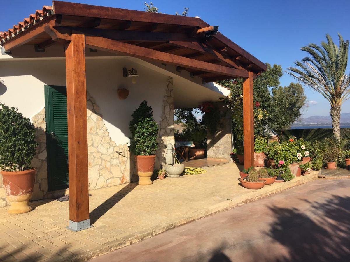 Casa Vacanze SantʼAntìoco מראה חיצוני תמונה