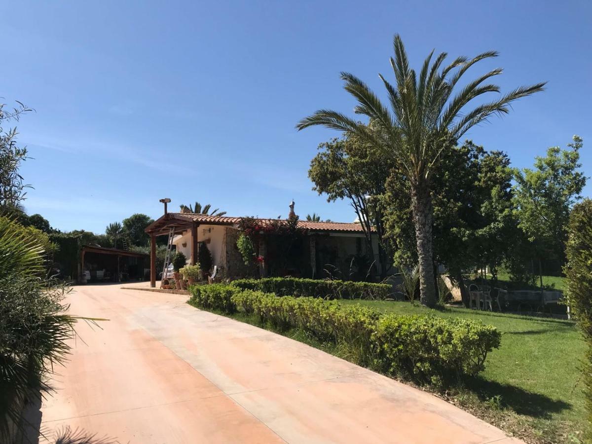 Casa Vacanze SantʼAntìoco מראה חיצוני תמונה