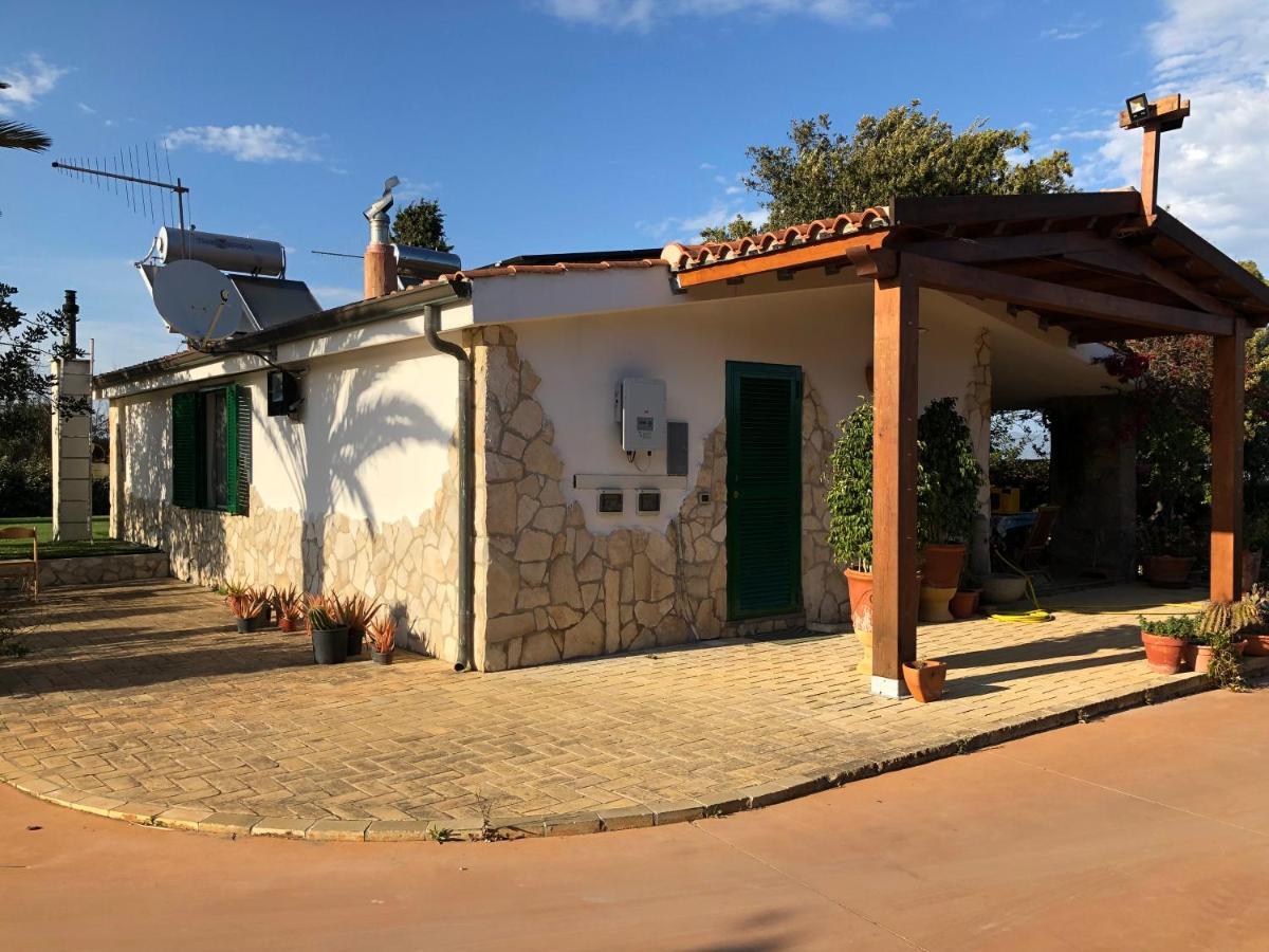 Casa Vacanze SantʼAntìoco מראה חיצוני תמונה